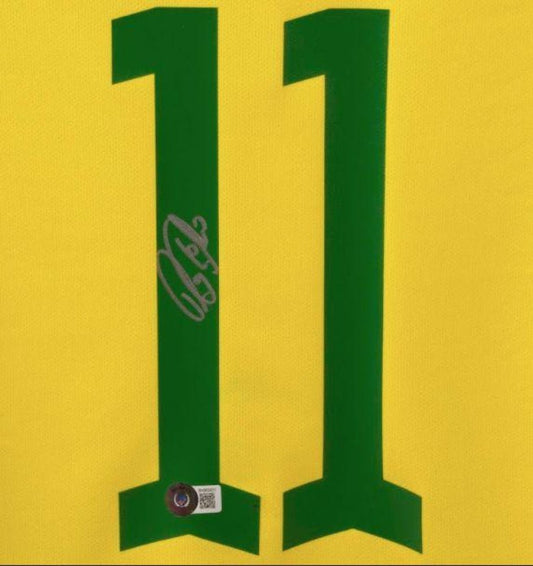 Raphinha Signed Brazil National Team Jersey (Beckett) - Price Is Right Miami