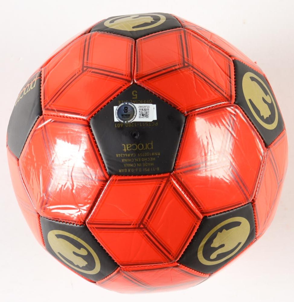 Roberto Carlos Signed Soccer Ball (Beckett) Beckett Witnessed (view 2)