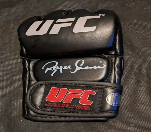 Royce Gracie Signed UFC Glove (COA) (view 2)