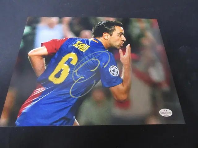 Xavi Barcelona Signed 8x10 Photo (VSA COA) (view 2)