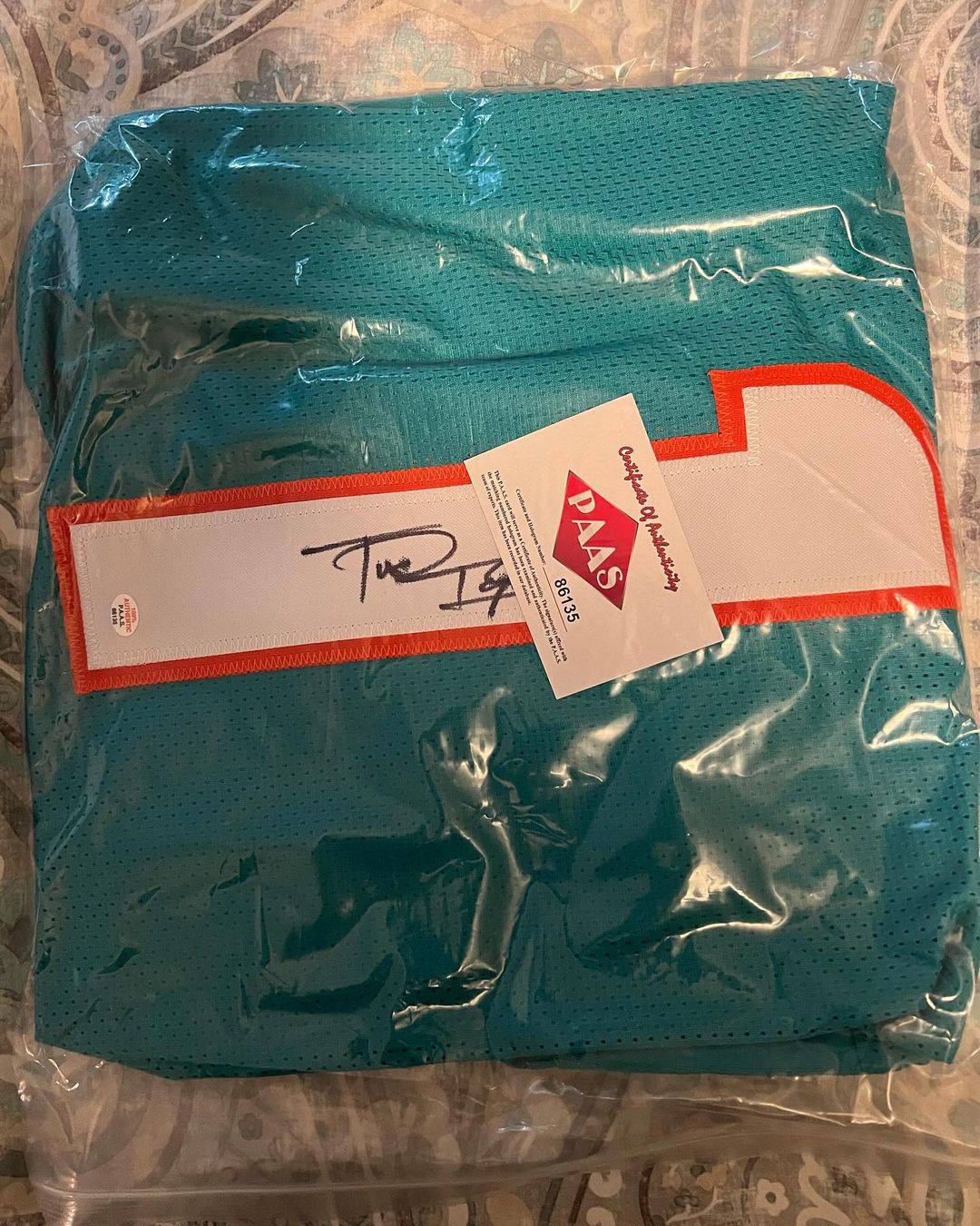 Autographed Tua Tagovailoa Miami Dolphins Jersey (view 3)