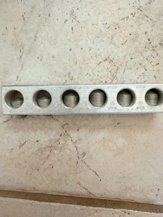 Ilsco 6-Port Aluminum Mechanical Connector Block 250 kcmil-6 AWG Al/Cu