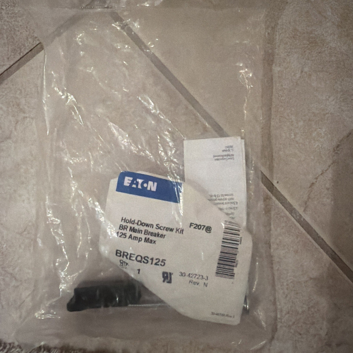 Eaton BREQS125 Circuit Breaker Hold Down Screw Kit for BR Main Breaker 125A
