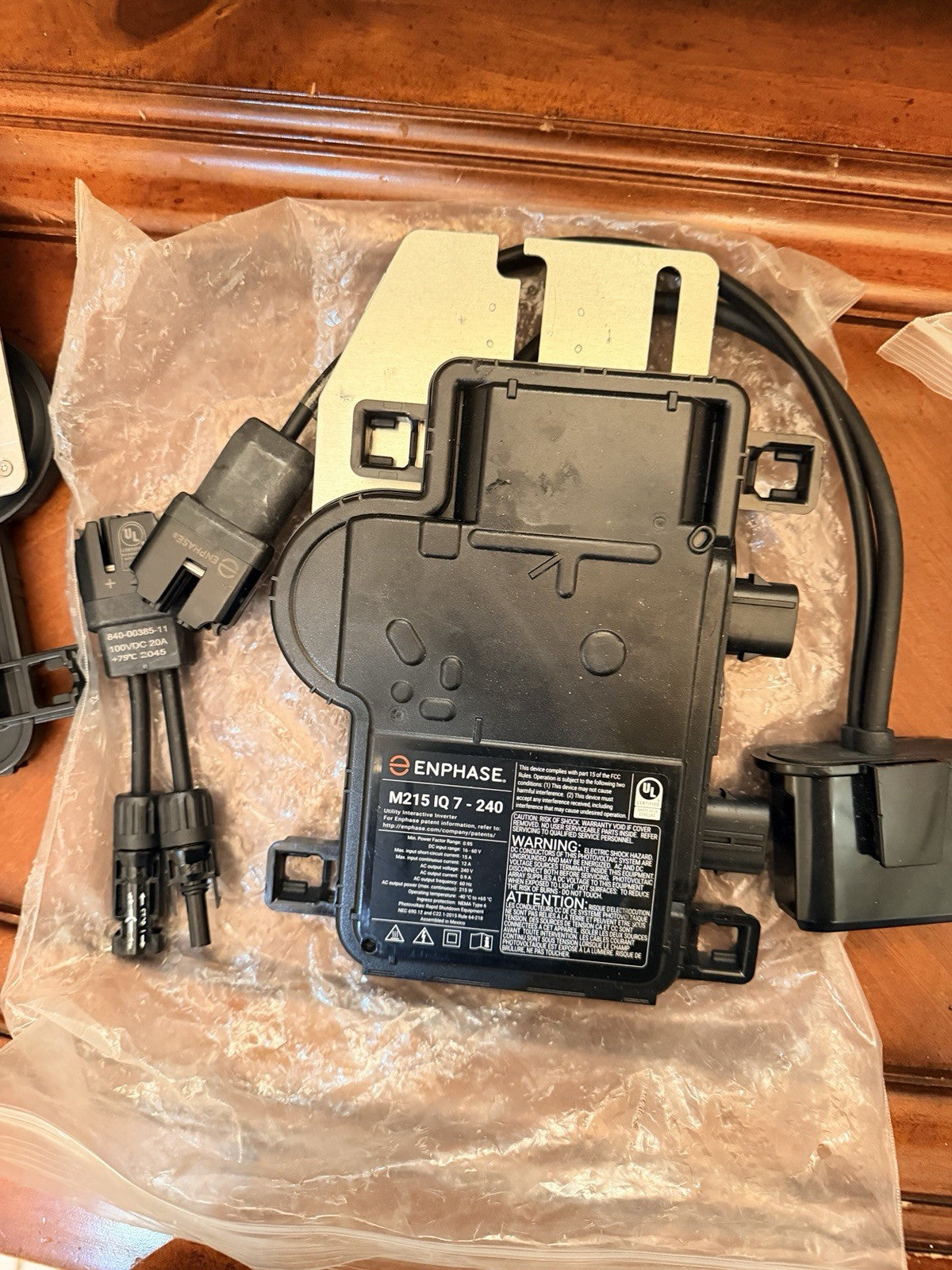 Enphase M215 IQ7 Replacement Microinverter 240VAC M215240-IQ7-S22