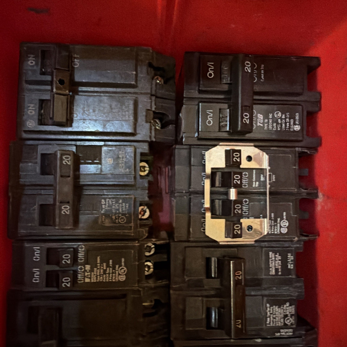 Lot of 15 Circuit Breakers 20A 2-Pole Square D QO Eaton BR Contractor Pack