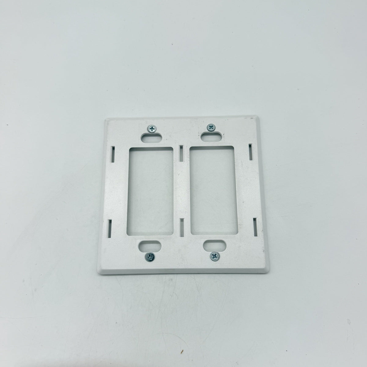 White 2-Gang Decora GFCI Rocker Switch Wall Plate with Screws