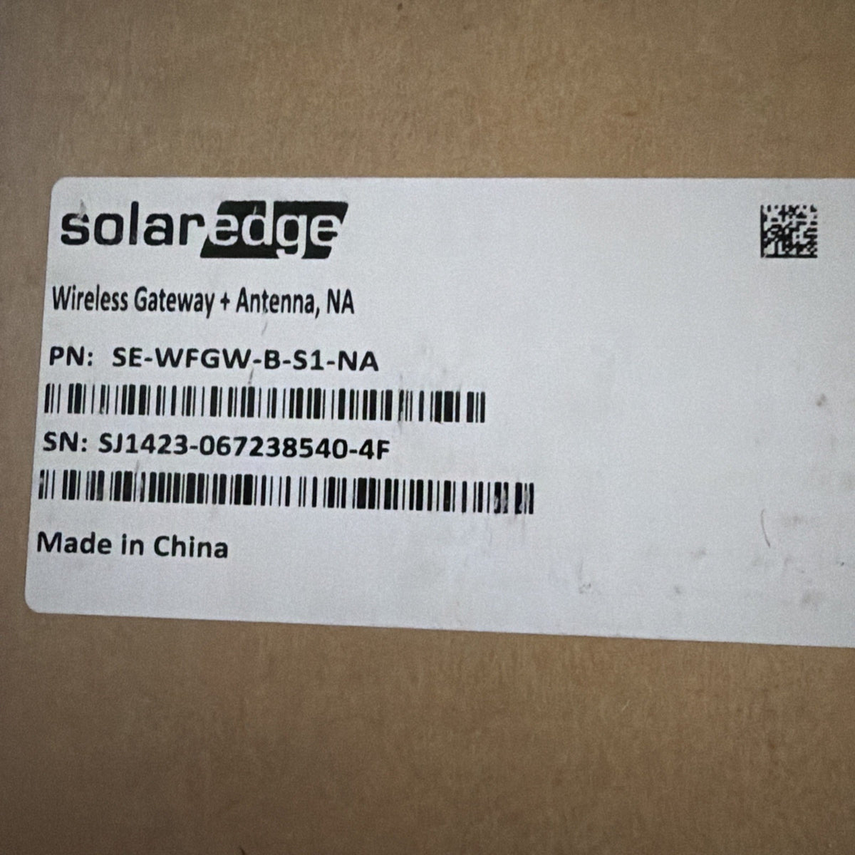 SolarEdge SE-WFGW-B-S1-NA Wireless Gateway and Antenna Kit for SetApp Inverters