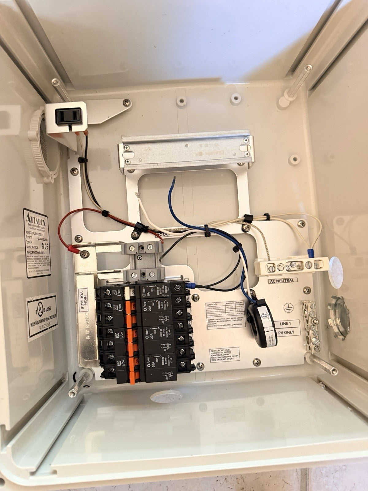 Enphase 880-00212 Solar AC Combiner Box with Breakers and CT - No Envoy, For Parts
