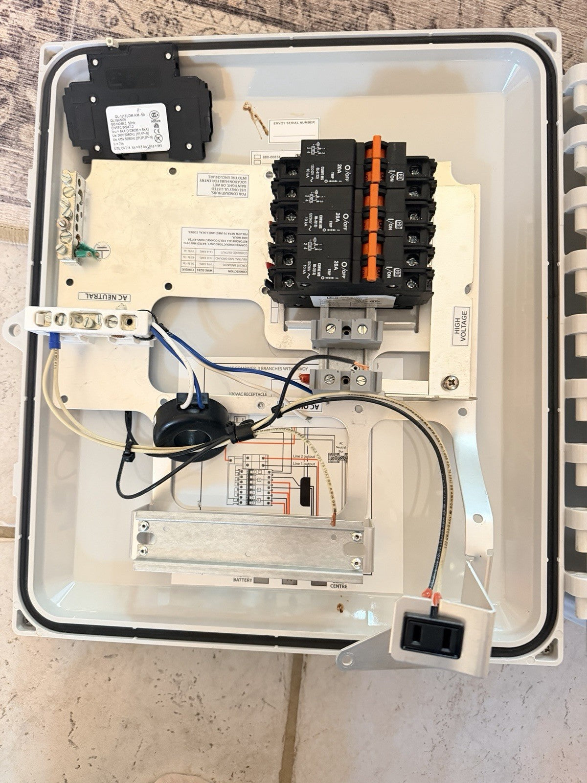 Enphase 880-00212 Solar AC Combiner Box with Breakers and CT - No Envoy, For Parts