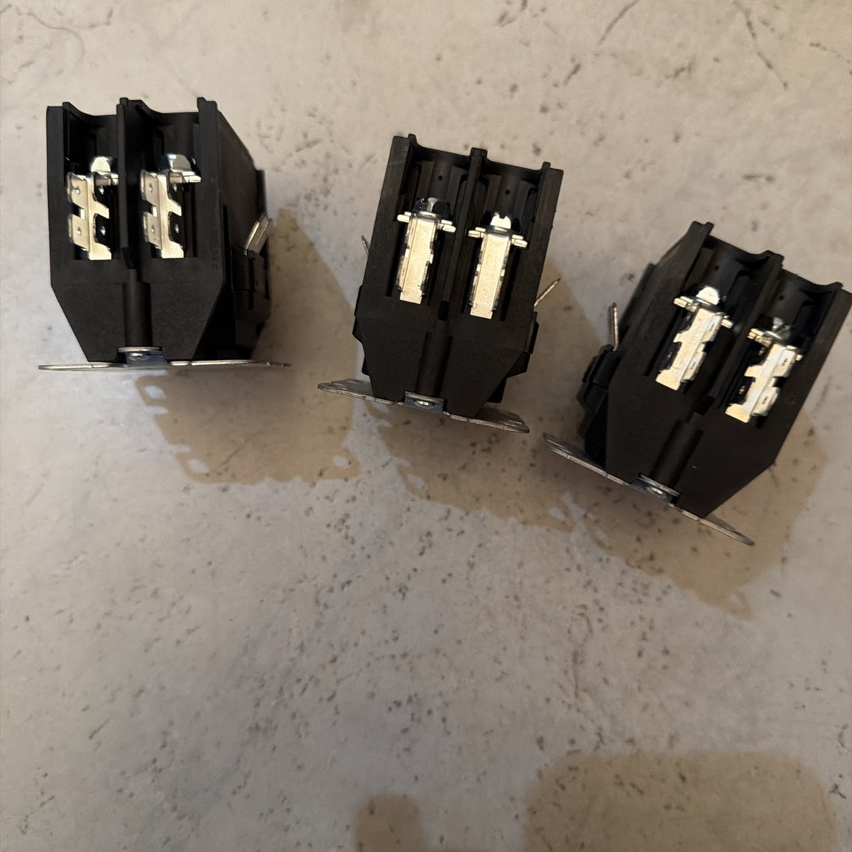 Lot of 3 Eaton C25 Definite Purpose Contactors 2-Pole 24V Coil C25BNF240T C25BNB220T