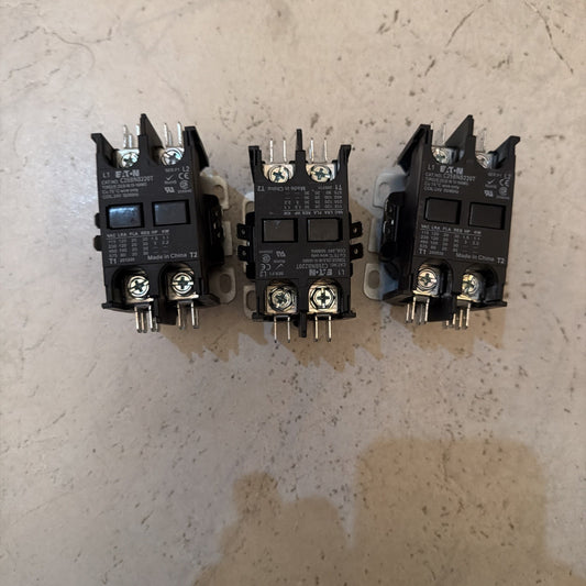 Lot of 3 Eaton C25 Definite Purpose Contactors 2-Pole 24V Coil C25BNF240T C25BNB220T