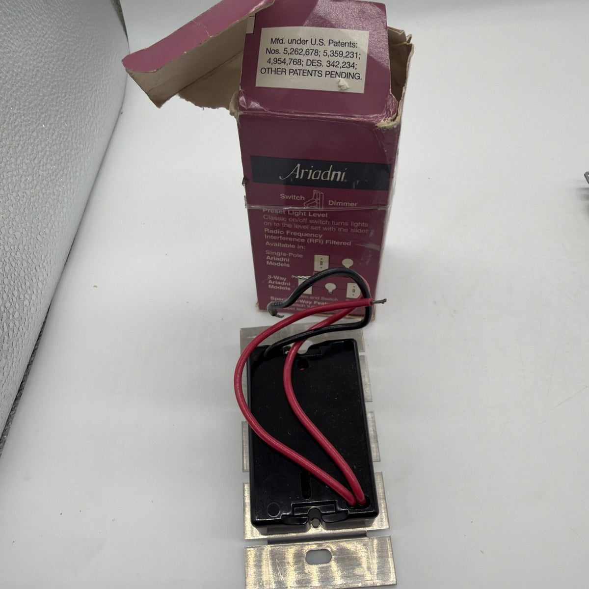 Lutron Ariadni AY-603P-IV 600W 3-Way Slide Dimmer Fan Control Switch Ivory