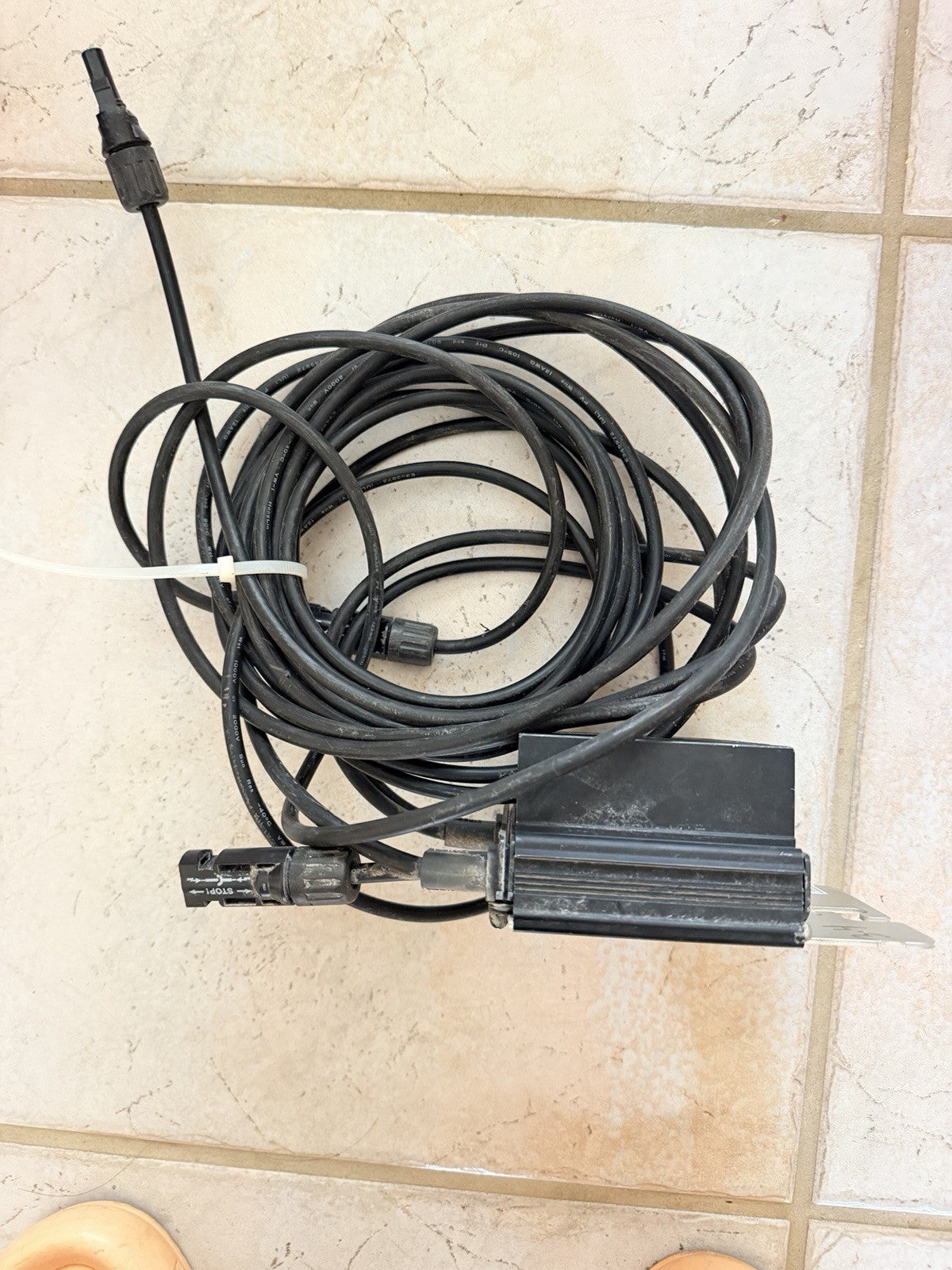 SolarEdge S1201 Solar Power Optimizer with Cables and Mounting Bracket - Used