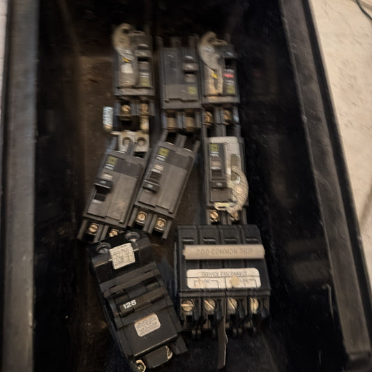 Bulk Lot Commercial Circuit Breakers Mix 100A 125A 200A Square D I-Line Siemens