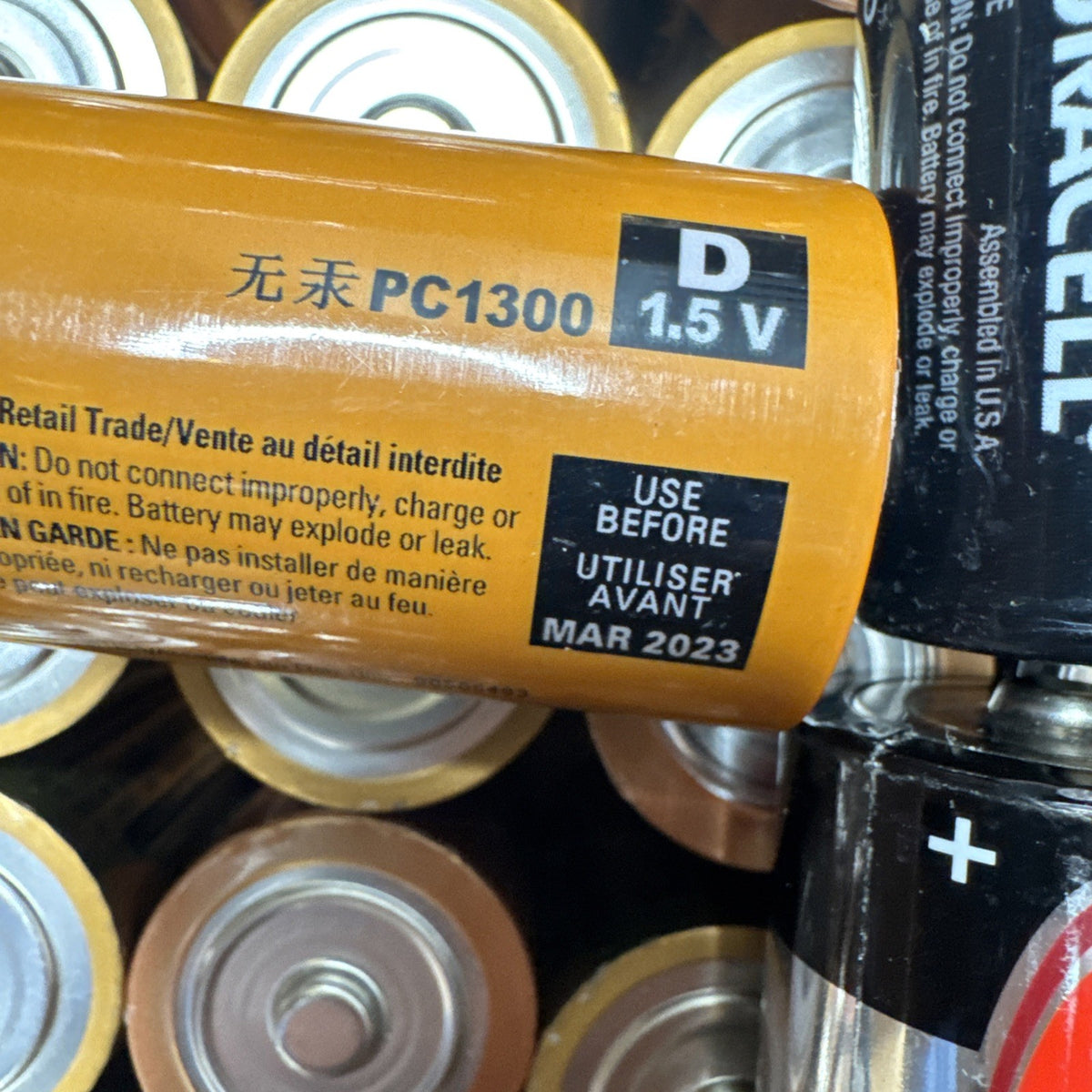 Lot of 46 Duracell D Batteries