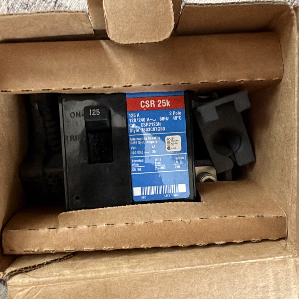 Eaton Cutler-Hammer CSR2125N 125A 2-Pole 120/240V Main Breaker Type CH