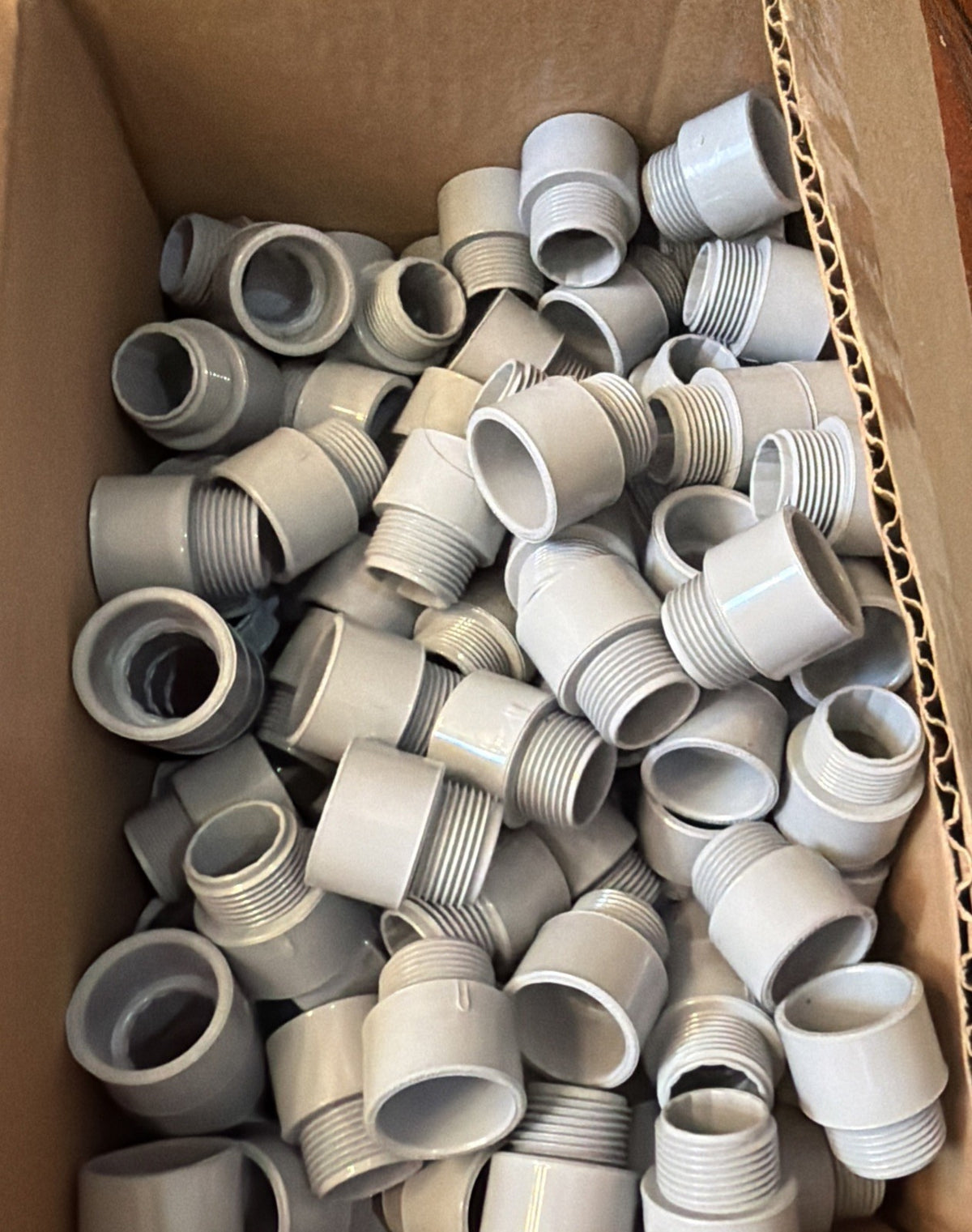 Box of 109 Kraloy TA07 3/4 Inch PVC Terminal Adapters Gray 078085