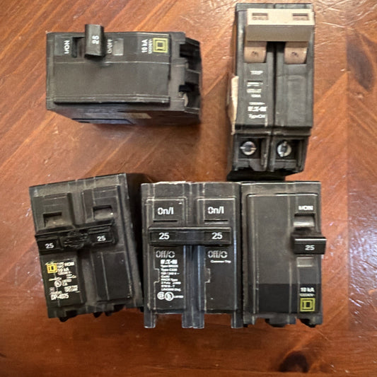 Lot of 5 Assorted 25 Amp 2-Pole Circuit Breakers Eaton BR CH Square D Homeline