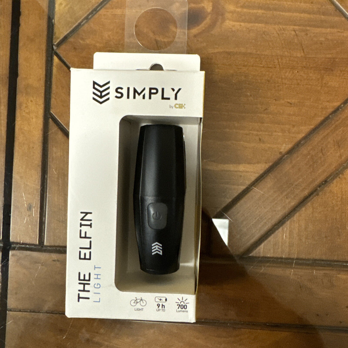 Elfin USB Rechargeable Bike Light 700 Lumen 5W LED Front Light Waterproof IPX4