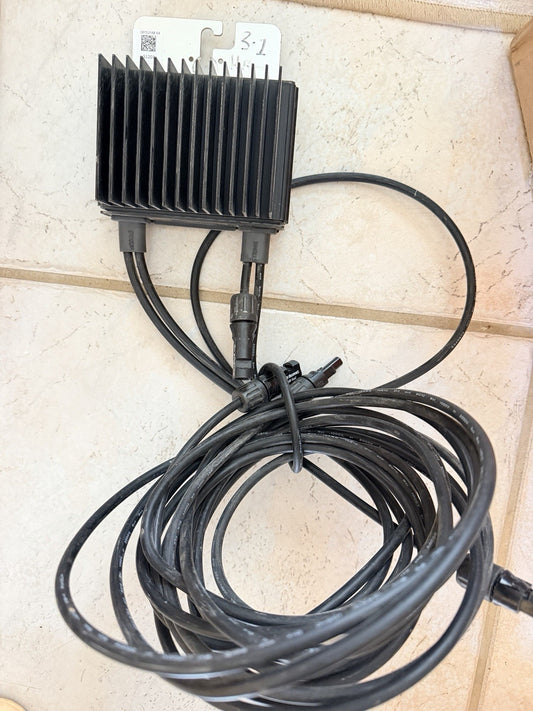 SolarEdge S1201 Solar Power Optimizer with Cables and Mounting Bracket - Used