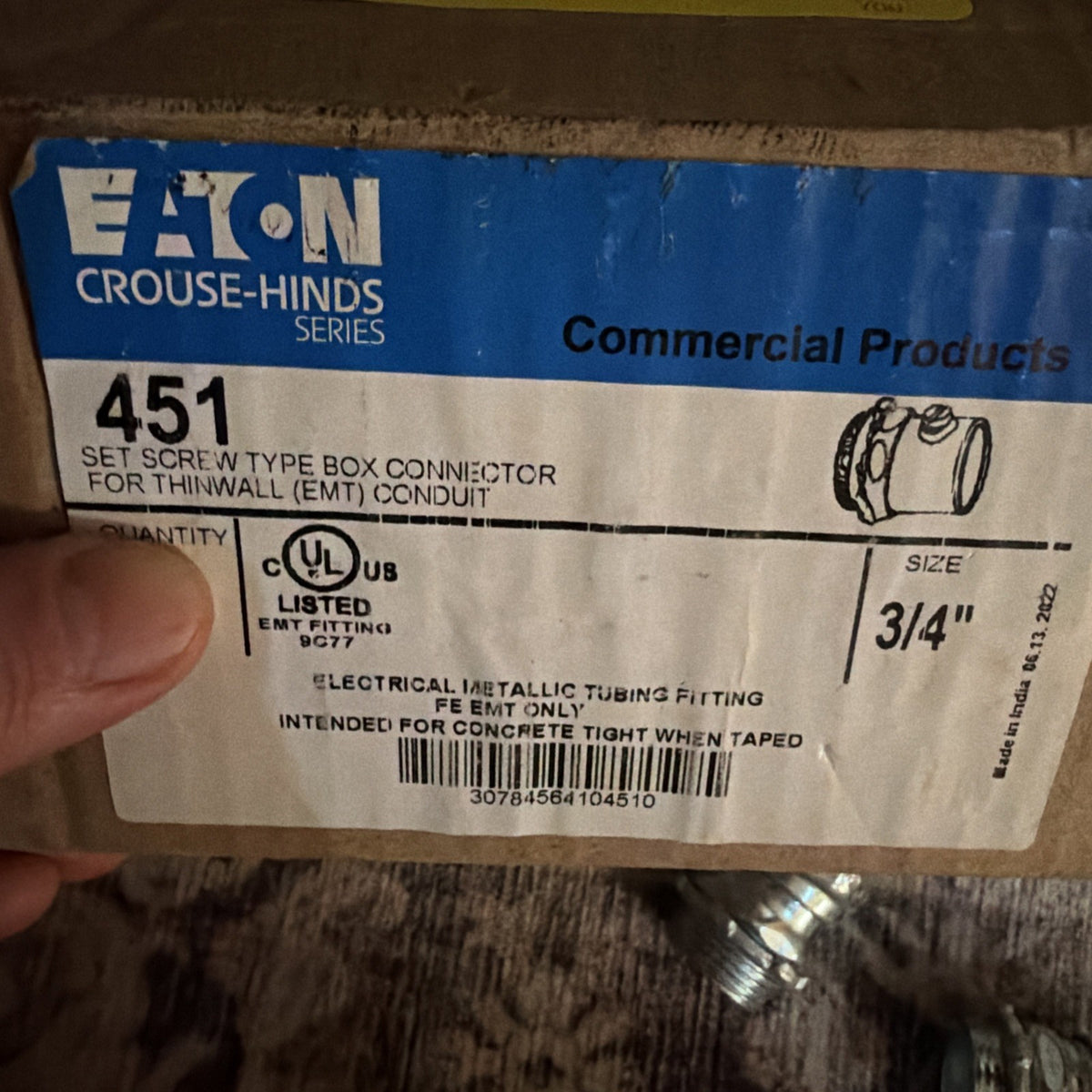 Lot of 22 Eaton Crouse-Hinds 451 3/4" EMT Set Screw Box Conduit Connectors