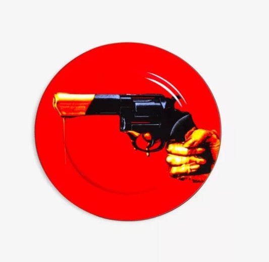 Seletti wears TOILETPAPER Revolver porcelain plate 27cm - Price Is Right Miami