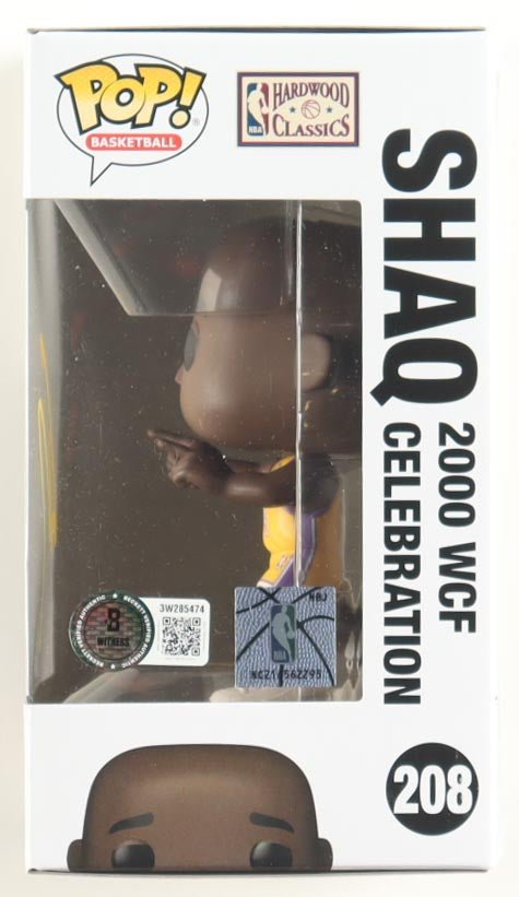 Shaquille O'Neal Signed Lakers Funko Pop 208 Beckett (view 3)